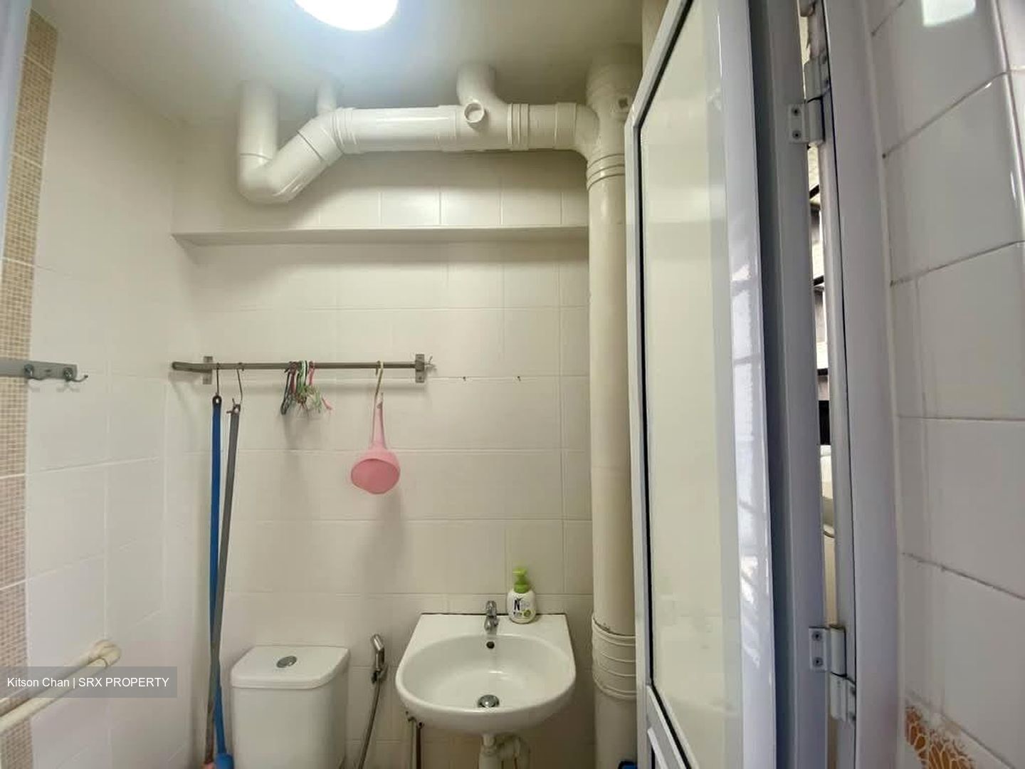 Blk 230 Hougang Avenue 1 (Hougang), HDB Executive #553620931